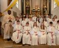 Bild: bey
Insgesamt 18 Parksteiner Kinder feiern in St. Pankratius ihre Erstkommunion.
