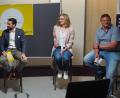 Bild: Bühner
Praktiker geben Tipps zur Digitalisierung in Familienunternehmen mit (von links) Moderatorin Julia Rank, Yvonne Schmid, Markus Meier, Julia Hierold und Stefan Voit.