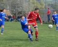 Bild: gb
Mit Haken und Ösen wurde im A-Klassen-Derby zwischen dem SV Wildenau und SV Floß gekämpft.