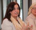 Bild: Thomas Dobler
Die Grünen-Bundestagsabgeordnete Ekin Deligöz (links) und Grünen-Kreisvorsitzende Elisabeth Bauer bei der Veranstaltung zum Thema "Europa" im Saal der evangelischen Kirchengemeinde.