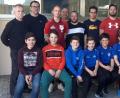 Bild: gel
Die neuen Schiedsrichter mit den Verantwortlichen, (hinten von links) Karl Vollmer (Lehrteam), Christian Schrott (TSV Theuern), Rene Bachfischer (SV Michaelpoppenricht), Obmann Thomas Gebele, Samuel Fahrmer (SV Michaelpoppenricht), Ibrahim Randel (1. FC Schlicht), Evren Baser (SV Inter Bergsteig), Lehrwart Walter Schimpke, (vorne von links) Dominik Lang (SV Illschwang), Vinzenz Ram, Leon Reichlmeier, Florian Richthammer, Ben Bauer, Lukas Völkel (alle DJK Ensdorf).
