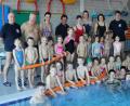 Bild: Christine Warta/exb
Rechtzeitig zum Frühjahrsbeginn verabschiedete die Wasserwacht Ortsgruppe Schwarzenfeld wieder eine Vielzahl an Kinder mit dem Frühschwimmabzeichen „Seepferdchen“ in die neue Badesaison.