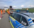Bild: Alexander Auer
Nach einem Unfall auf der A3 ist die Fahrbahn in Richtung Regensburg gesperrt.