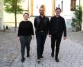 Bild: Hirsch
Eva Kappl, Björn Reichel und Marius J. Brey (von links) sind auf Europa-Wahlkampftour unterwegs.