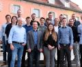 Bild: bgm
Mathias Schnabl (vorne, Zweiter von links) ist der neue JU-Chef in Floß. Seine Stellvertreter sind (vorne, von rechts) Ludwig Gollwitzer, Johannes Kraus und Simona Bachmayer. Kreisvorsitzender Benedikt Grimm (links) gratuliert.