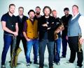 Bild: exb/Katja Münch
Der Keller Steff (Mitte) und seine sieben Bandkollegen versprechen grandiose Stimmung zum Festausklang in Schneeberg.