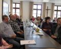 Bild: ubb
Vertreter des Jugendamts, der Polizei, aus Schulen und Betrieben, der Suchtberatungsstelle, der Koordinierten Kinderschutzstelle (KoKi), der Selbsthilfegruppen und des Jobcenters hörten Dr. Wittmanns Ausführungen über Cannabis bei der Versammlung des Suchtarbeitskreises Tirschenreuth.