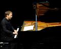 Bild: Stephan Huber
Beethovens Musik, das Stadttheater, das konzentrierte Publikum: Sie inspirierten Herbert Schuch zu einem Klavierabend der Premium-Klasse.