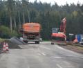Bild: jr
Begonnen haben die Ausbauarbeiten an der TIR 14. Die Strecke zwischen Preisdorf und Pechbrunn ist derzeit komplett gesperrt. Bis Ende Juni sollen die Ausbauarbeiten abgeschlossen sein.
