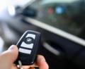 Bild: Matthias Balk/dpa
Autodiebe nutzen den Schließ- und Startmechanismus "Keyless-Go", um ganz bequem teuere Autos zu stehlen. Aktuell meldet die Polizei einen solchen Fall aus Schnaittenbach.