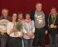 Bild: bgl
Die Schützenmeister Johannes Schneeberger (Zweiter von rechts) und Johann Fuchs (Vierter von rechts) sowie Schießleiter Alfred Schießlbauer (Dritter von rechts) zeichneten treffsichere Mitglieder beim Verein "Murachtal" aus. Geehrt wurden (von links) Johann Schneeberger, Angelina Schneeberger, Gerlinde Fleischmann, Schützenliesl Monika Zinkl, Schützenkönig Jakob Kiener und Wanderpokalgewinner Herbert Bauer.