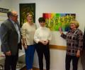 Bild: Kunz
Dr. Franz-Hermann Beckmann (links) freut sich mit (von links) Liubov Kulesh, Margarete Marbach, Olga Kelwig und Beate Spickenreuther über die Vernissage. Die 50 Werke sind über mehrere Räume verteilt.