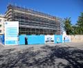 Bild: Gerhard Götz
Die neue Fassade, die hauptsächlich aus Glas und Stahl besteht, soll das Gesicht des Krankenhauses werden.