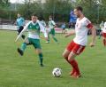 Bild: gb
Stark ersatzgeschwächt tritt der SV Mitterteich am Samstag zum letzten Punktspiel der Landesliga-Saison 2018/19 beim TSV Nürnberg-Buch an. Unter anderem fehlt Matthias Männl (links) aus beruflichen Gründen.