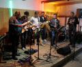 Bild: hai
Allein, zu zweit, zu dritt oder in der Gruppe: Die Zusammensetzungen sind bei der ersten Open-Jam-Session so vielfältig wie die Musikrichtungen.