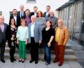 Bild: Hirsch
Die Mitglieder des neu gegründeten "Evangelischen Bildungswerkes Oberpfalz" wählten einen Vorstand mit Siegfried Kratzer (vorne, Mitte) und Christina Ponader (rechts daneben) an der Spitze.
