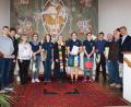 Bild: wgw
Die Posaunenchor-Mitglieder stellten sich zu einem Foto auf (von links): Daniel Okopski, Patrik Willecke, Renate Oppelt (Leitung), Susanne Deml, Johanna Weich, Pfarrerin Heidi Gentzwein, Ulrike Bäumler, Lukas Deml, Sebastian Klein, Organist Erwin Oppelt und Gitarrist Roland Willecke (Organistin Doris Schwarz fehlt).