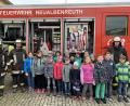 Bild: exb
Kinder der Grundschule Neualbenreuth waren kürzlich bei der Feuerwehr zu Gast.