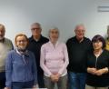 Bild: Seniorennetz Amberg-Sulzbach
Vorstand und Tutoren des Seniorennetzes (von links): Manfred Hoffmann, Monika Schober, Werner Högner, Maria Kustner, Willi Specht, Edith Ullermann, Karl Heinz Offenbeck, Helmut Trautmann und Wolfgang Härtl.