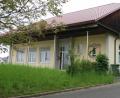 Bild: kö
Hinter der Fassade des Oberviechtacher Schützenheims rumort es derzeit. 76 Mitglieder der Scharfschützen haben die Einberufung einer außerordentlichen Mitgliederversammlung beantragt.