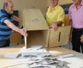 Bild: cs
Pünktlich um 18 Uhr durften auch in Auerbach die Wahlurnen geöffnet werden.