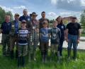 Bild: exb
Beim Hegefischen des FSV wurde der Fischerkönig gekürt. Unser Bild zeigt von links stellvertretenden Vorsitzenden Markus Schultes, Thomas Blei, Tim Sommer, Vorsitzenden André Röckl, Bernhard Keck, Andreas Bäuml, Julius Tretter, Jannik Walenta, Jugendleiterin Anita Köppl und Robert Trissl.