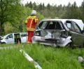 Bild: upl
Zwei mittelschwer Verletzte sind nach einem Unfall bei Högen zu beklagen.