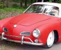 Bild: bö
Ein Karmann Ghia vom Typ 14 ist immer ein Blickfang für nostalgische Erinnerungen an eine längst vergangene Automobilzeit. Heuer findet das 16. internationale VW-Audi Treffen am Sonntag, 2. Juni 2019 im Ausweichquartier Burglengenfeld statt.