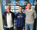 Bild: exb
Teammanager Hannes Beer (links) und Trainer Andreas Scheler freuen sch über die Verpflichtung von Vincent Schweiger.