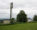 Bild: wro
Der Funkmast nahe der Wallfahrtskirche soll im nächsten Halbjahr vom Betreiber modernisiert werden.