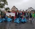 Bild: hfz
Auch der Regen konnte die fleißigen Viertklässler nicht stoppen. Respekt für so viel Engagement für die Umwelt!