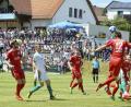Bild: Hubert Ziegler
Die Fans der DJK Gebenbach hatten gehofft, dass es dieses Spiel nicht geben würde und der Aufstieg schon im ersten Anlauf gegen den TSV Rosenheim (Bild) perfekt gemacht wird. So aber steht nun am Mittwochabend ein letztes Heimspiel in dieser Saison auf dem Programm: Zu Gast ist der TSV Rain/Lech.