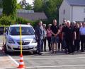 Bild: weu
Über 20 Senioren beteiligten sich am Fahrtraining für Senioren ab 65 der Verkehrswacht. Der Vorsitzende der Verkehrswacht, Rudolf Leibl (vorne, Mitte), und das Vorstandsteam garantierten einen reibungsfreien Ablauf.