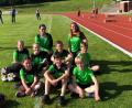 Bild: bgm
Hochzufrieden ist Trainerin Renate Ziegler (hinten, rechts) mit dem U-12-Team der DJK Leichtathletik. Beim Wettbewerb in Vohenstrauß holen die Mädchen und Jungen den ersten Platz.