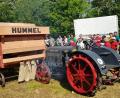 Bild: exb
Für besonderes Aufsehen sorgte eine Vorführung eines über 90 Jahre alten Dreschwagens und eines etwa gleichaltrigen McCormick-Deering-Traktors.