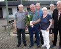 Bild: wro
Gerhard Klarner war 40 Jahre lang als Schatzmeister der SPD Wiesau tätig. Bei einer Mitglieder- und Informationsveranstaltung wurde er aus seinem Amt verabschiedet. Im Bild von links Vorsitzender Georg Wurzer, Gerhard Klarner, Günther Fritsch, Christa Franz, Werner Lauton und Wilhelm Dockter.