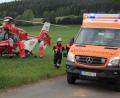 Bild: kro
Der Motorradfahrer musste mit dem Hubschrauber nach Weiden geflogen werden.