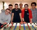Bild: spw
Nürnberger "Helden": Maxim (links), Diaco (Dritter von links) und Leandro (Zweiter von rechts) sind zertifizierte Hereos. Das heißt, sie dürfen Workshops im Rahmen des Projekts halten. Sie sagen, dass sie dank "Heroes" vor allem viel über sich selbst gelernt haben.