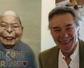 Bild: wsu
Der Galerist Wolf Erdel (rechts) und der Künstler Zhao Bin können auch über eine Entfernung hinweg gut zusammen lachen.