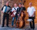 Bild: exb
Die „Jukebox Heroes“ spielen beim Sommerfest im Freibad auf.