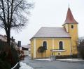 Bild: Gabi Schönberger
Die St.-Barbara-Kirche bleibt gesperrt, alle Gottesdienste finden bis auf weiteres in der Pfarrkirche in Michldorf statt.