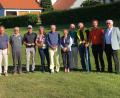 Bild: exb
Die besten Spieler des Freundschaftsturniers mit Golfclub-Stiftland-Präsident Dr. Wolfgang Ries (rechts).