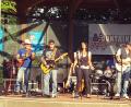 Bild: Kunz
Die Country-Formation "Mountaineros" heizten den Weidenern ein.