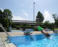 Bild: ubb
Der 13-jährige Tom hat total viel Spaß am Schwimmen. Beigebracht wurden ihm die Kenntnisse dazu von der Wasserwacht Mitterteich.