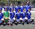 Bild: kok
Die B-Junioren der SG Kauerhof/Rosenberg/Loderhof/Traßlberg wurden Meister der Kreisliga 2 und steigen in die Bezirksoberliga auf. Auf dem Bild das Meisterteam bei einem Turnier in Spanien an der Costa Brava in der Nähe von Barcelona mit (hinten von links) Co-Trainer Stefan Luber, Fabian Stubenvoll, Julian Erlbacher, Tobias Drahota, Alexander Bittner, Argjent Berisha, Niklas Klober, Cheftrainer Frank Kokott, (vorne von links) Johannes Maderer, Fabian Steinmetz, Justin Gross, Valentino Pennacchioni, Luca Söhnlein, Moritz Zellerer, Simon Chesaru, Tristan Schuppe und Lukas Kokott.