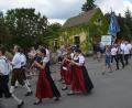 Bild: fz
Ein bunter Festzug schlängelt sich durch die Bechtsrieths Straßen.