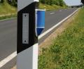 Bild: ge
Die Reflektoren helfen, Wildunfälle zu vermeiden. Aber sie wirken nur bei Dunkelheit. Da hilft nur, den Straßenrand beim Fahren ständig im Auge zu behalten.