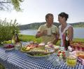 Bild: exb/Tourismuszentrum Oberpfälzer Wald
Eine Wanderung samt Picknick wird am 27. Juli auf dem Goldsteig angeboten.