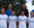 Bild: gz
Vorsitzender Thomas Meckl, Trainer Bernd Häuber und Abteilungsleiter Stefan Salomon Stefan (oben von links) begrüßten die Neuen beim TSV Eslarn: (von links) Christian Windirsch, Johannes Beigler, René Gall (alle vom TSV Pleystein), Jonathan Bulenda (SpVgg Moosbach) und Daniel Sorgenfrei (FC Ovi-Teunz) Es fehlt Thomas Beer von der SpVgg Moosbach.