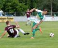Bild: gb
Mauricio Göhlert (rechts) und seine Mitterteicher mussten sich gegen den FC Wernberg mit einem 3:3 begnügen. Am Wochenende testet der Landesligist beim Autohaus-Exner-Cup in Selbitz.